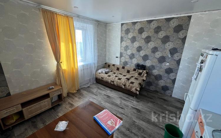 1-комнатная квартира, 27 м², 5/5 этаж, Муткенова 52 за 8 млн 〒 в Павлодаре — фото 2
