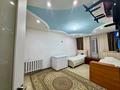 3-комнатная квартира · 62 м² · 2/5 этаж, Майкудук, Майкудук, 15й микрорайон 11 за 14 млн ₸ в Караганде, Алихана Бокейханова р-н — фото 5