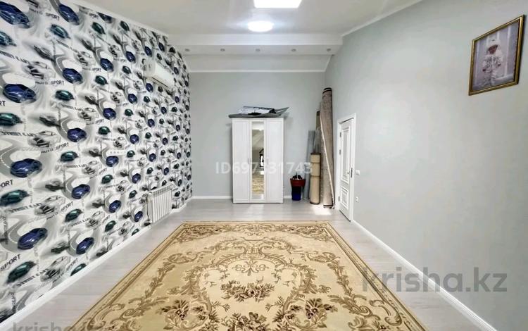 Отдельный дом · 7 комнат · 315 м² · 3 сот., 29-й мкр 90/5 — Жёлтого рынка за 110 млн 〒 в Актау — фото 2