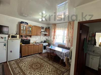 Отдельный дом · 4 комнаты · 75 м² · 10 сот., Восточный правый 66 — Остановка 1 дачи за 12 млн 〒 в Семее