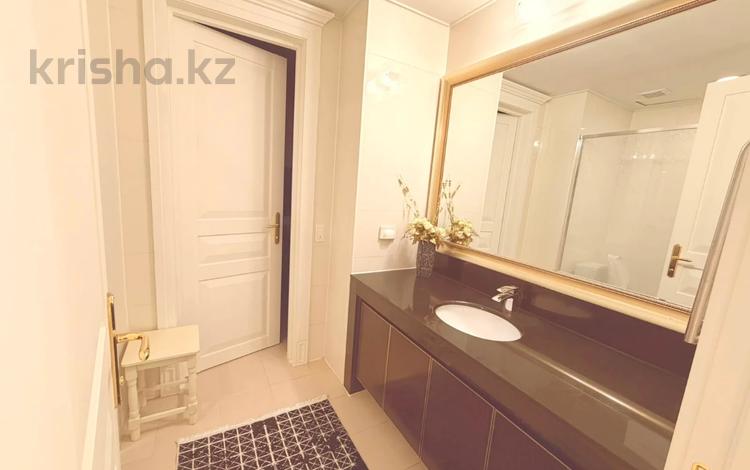 4-бөлмелі пәтер · 155 м² · 17/18 қабат, Аскарова 10 — Аскарова Асанбая улица, бағасы: 165 млн ₸ в Алматы, Ауэзовский р-н — фото 18