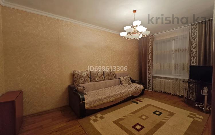 2-комнатная квартира · 50 м² · 2/5 этаж, Абая 21 за 150 000 ₸ в Балхаше — фото 2