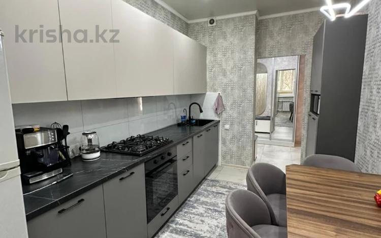 3-комнатная квартира · 70 м² · 5/5 этаж, мкр Айнабулак-2 за 46 млн ₸ в Алматы, Жетысуский р-н — фото 6