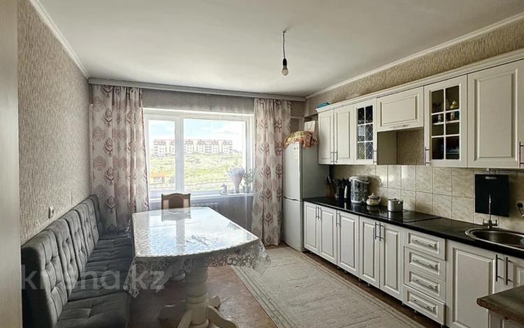 3-бөлмелі пәтер · 92 м² · 7/9 қабат, Аль-Фараби 46, бағасы: 28.9 млн ₸ в Усть-Каменогорске — фото 2