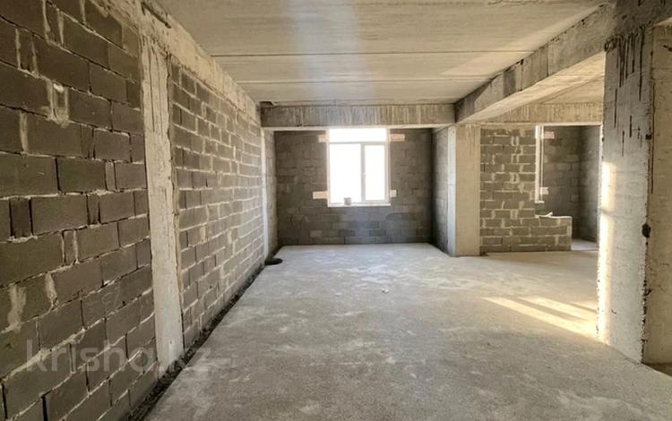 3-комнатная квартира · 92 м² · 3/10 этаж, 40-й мкр за 22 млн ₸ в Актау — фото 2