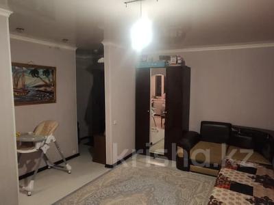 2-комнатная квартира · 41 м² · 4/5 этаж, Лободы 38/1 за 17.4 млн 〒 в Караганде, Казыбек би р-н