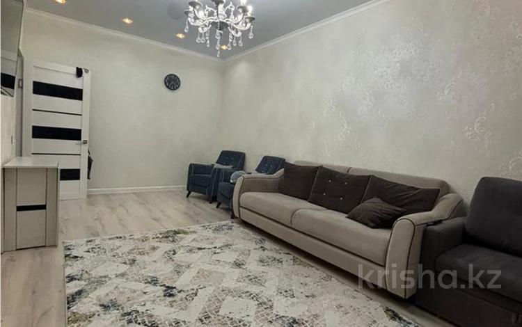2-комнатная квартира · 65 м² · 1/5 этаж, мкр Юго-Восток, Мкр Степной 2 14/5 за 31.5 млн ₸ в Караганде, Казыбек би р-н — фото 2