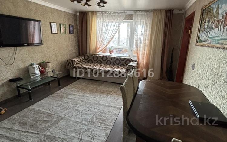 3-бөлмелі пәтер · 65.1 м² · 6/6 қабат, Момышулы 53/1, бағасы: 16 млн ₸ в Темиртау — фото 2