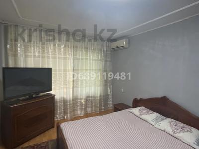 1-бөлмелі пәтер · 38 м² · 3/5 қабат, мкр Тастак-2, Наурызбай батыр 26 — Макатаева наурызбай батыр 26, бағасы: 10 000 ₸ в Алматы, Алмалинский р-н