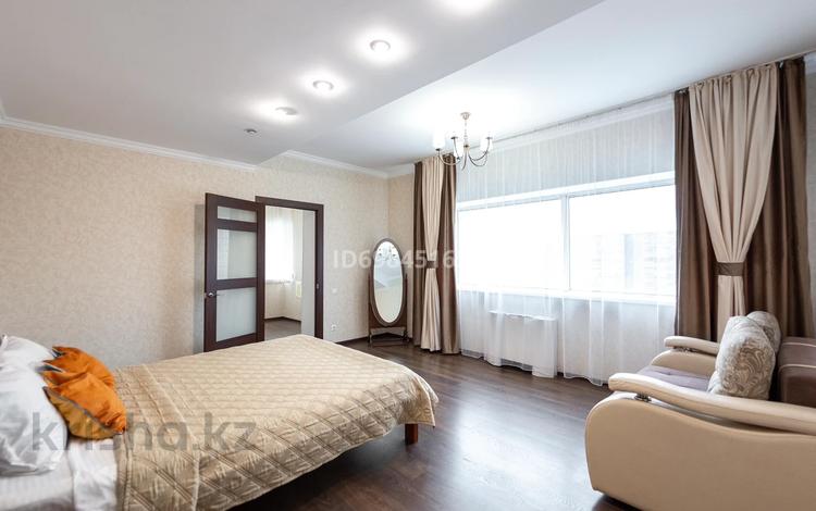 3-комнатная квартира · 90 м² · 3/36 этаж, Достык 5/1 — Сауран за 25 000 ₸ в Астане, Есильский р-н — фото 16