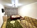 2-комнатная квартира, 48 м² посуточно, Нуркена Абдирова 15 за 11 000 〒 в Караганде, Казыбек би р-н — фото 2