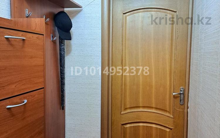 3 комнаты · 64 м² · 6/9 этаж, мкр Юго-Восток, Мкр Юго-Восток, мкр Гульдер 1 17 за 106 000 ₸ в Караганде, Казыбек би р-н — фото 2