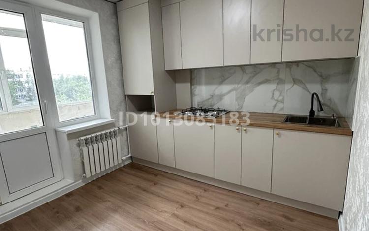 2-комнатная квартира · 55 м² · 4/5 этаж, мкр 8 308 к1 — Жубанова 101 бригада за 18.5 млн ₸ в Актобе — фото 11