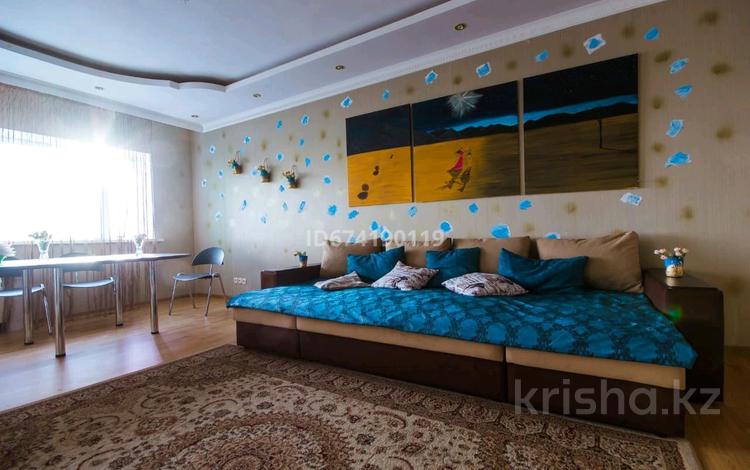 3-комнатная квартира · 130 м² · 16/41 этаж, Достык 5 — Акмешит за 30 000 ₸ в Астане, Есильский р-н — фото 2