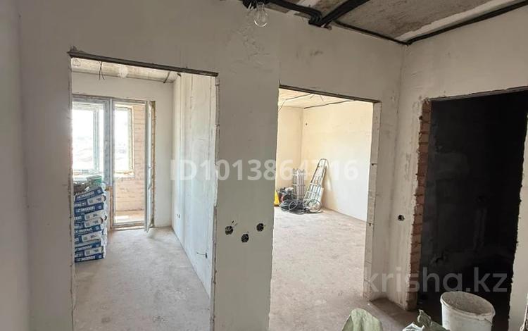 1-бөлмелі пәтер · 41.2 м² · 3/9 қабат, трасса Астана-Караганда 4/3, бағасы: 18 млн ₸ в Сарайшык р-н — фото 9