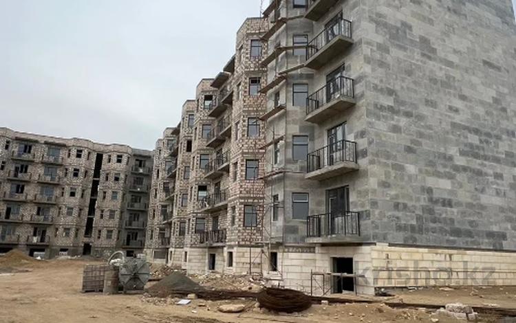 2-комнатная квартира, 77.6 м², 1/5 этаж, мкр 