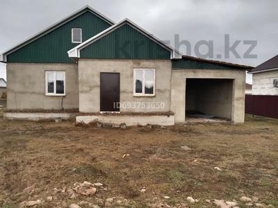 Отдельный дом · 4 комнаты · 120 м² · 10 сот., Бирлик 53 — Школа за 16 млн 〒 в Кокшетау