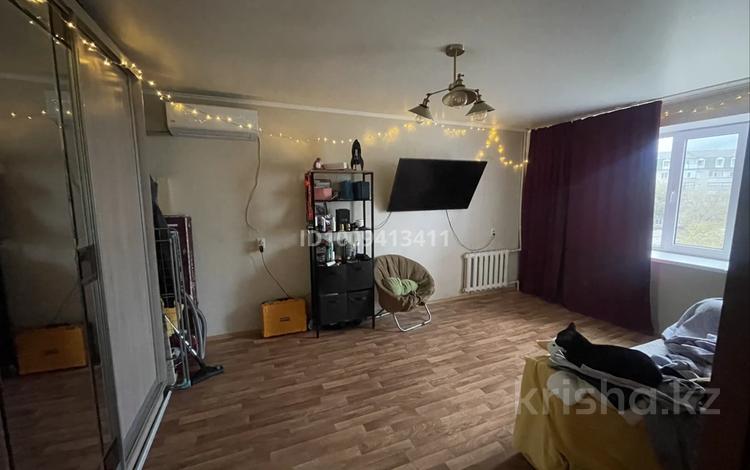 1-бөлмелі пәтер · 38.1 м² · 4/9 қабат, мкр 8 290, бағасы: 140 000 ₸ в Актобе — фото 2