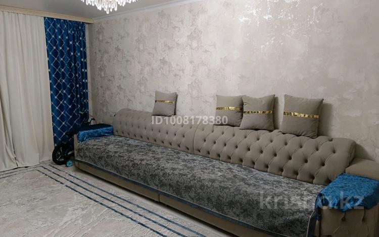 3-комнатная квартира · 60 м² · 1/5 этаж, Сабитова 22 за 17 млн 〒 в Балхаше — фото 2