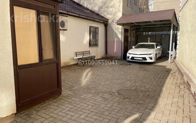 Отдельный дом · 4 комнаты · 100 м² · 5 сот., мкр Омега, Ивана Зрелова 36 — Пересечение с ул. Украинская за 300 000 ₸ в Уральске — фото 2