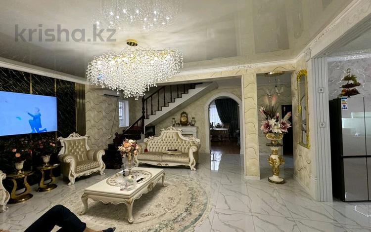 Жеке үй · 6 бөлме · 225 м² · 6 жүзд., Жансугуров — Дом+магазин, бағасы: 140 млн ₸ в Алматы, Жетысуский р-н — фото 6