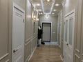 3-комнатная квартира · 101.9 м² · 4/5 этаж, мкр. Алтын орда 41В — Школа Акбобек за 35 млн 〒 в Актобе — фото 2