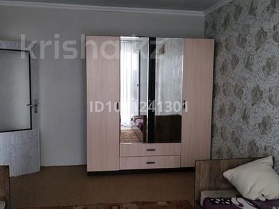 1-комнатная квартира · 33 м² · 9/9 этаж, 5 микр 17 за 110 000 〒 в Аксае