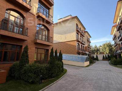 3-бөлмелі пәтер · 188 м² · 1/4 қабат, Тайманова 222/6, бағасы: 160 млн ₸ в Алматы, Медеуский р-н