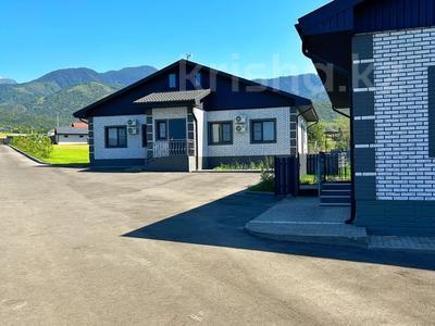 Бани, гостиницы и зоны отдыха · 326 м² за 298 млн 〒 в Талгаре