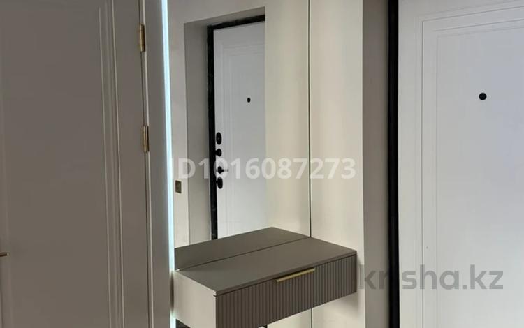 1-бөлмелі пәтер · 55.3 м² · 8/12 қабат, Айнаколь 60, бағасы: 30 млн ₸ в Астане, Алматы р-н — фото 2