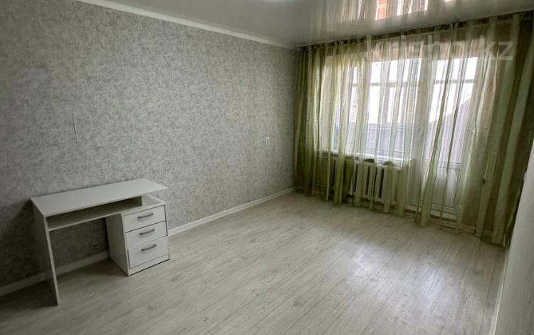 1-бөлмелі пәтер · 35 м² · 8/9 қабат, мкр 8, Братья Жубановых, бағасы: 11 млн 〒 в Актобе — фото 2
