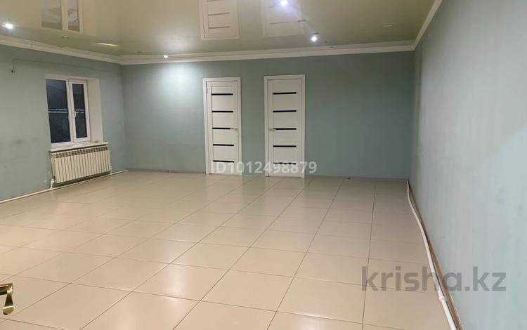 Магазины и бутики · 70 м² за 150 000 ₸ в Хромтау — фото 2