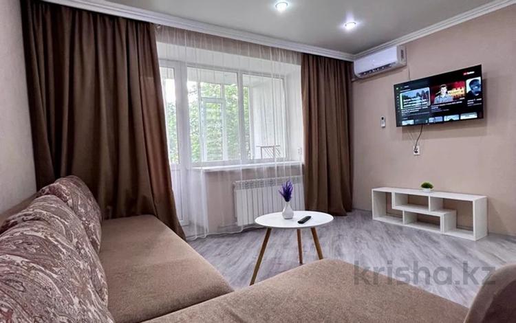 2-комнатная квартира · 40 м² · 5/5 этаж, Панфилова 82 — ЦУМ, ТД Рахат, Каспи банк, Областная прокуратура за 18 000 ₸ в Семее — фото 26