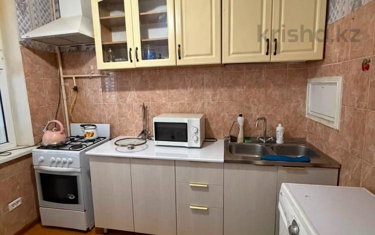 2-комнатная квартира · 54 м² · 4/5 этаж, 27-й мкр 27 за 14 млн ₸ в Актау — фото 2