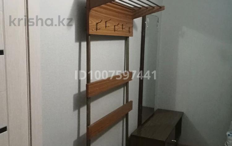 2-комнатная квартира · 44 м² · 2/5 этаж, Пришахтинск, Пришахтинск, 21й микрорайон — Цон,налоговая за 110 000 ₸ в Караганде, Алихана Бокейханова р-н — фото 2