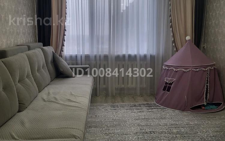 4-комнатная квартира · 80 м² · 9/10 этаж, 72 квартал, 8 марта 102 за 35 млн ₸ в Семее — фото 2