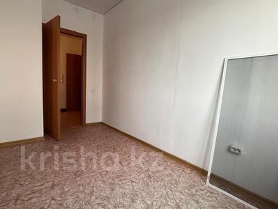 2-комнатная квартира · 54.7 м² · 3/16 этаж, Жабаева за 27.4 млн 〒 в Петропавловске