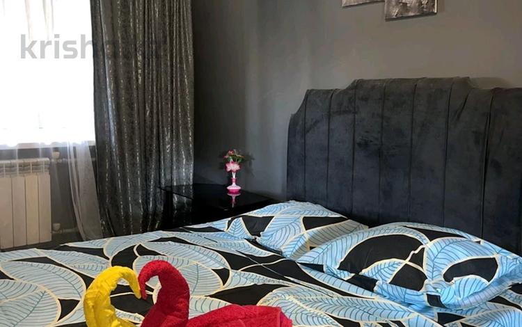 2-комнатная квартира · 65 м² · 3/7 этаж, 7-й мкр — 14 микрорайон за 10 000 〒 в Актау — фото 58