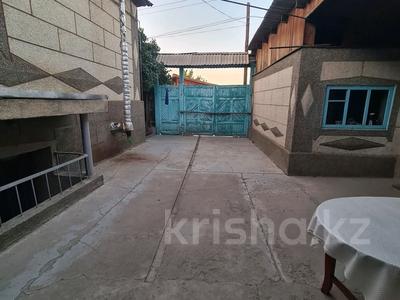 Отдельный дом · 6 комнат · 160 м² · 8 сот., Ул.Садыка Абланова за 29 млн ₸ в Таразе