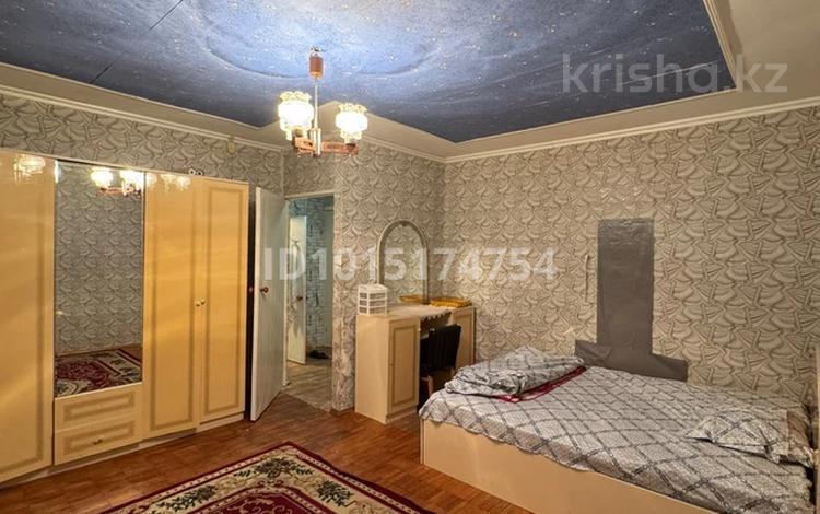 1-комнатная квартира · 34 м² · 5/9 этаж, 7 мкр за 8 000 ₸ в Байконуре — фото 3