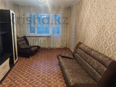 2-комнатная квартира · 45 м² · 3/5 этаж, Майкудук, 16й микрорайон за 12 млн ₸ в Караганде, Алихана Бокейханова р-н