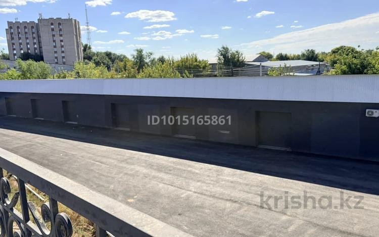 Свободное назначение, офисы, магазины и бутики, склады, азс, автосервисы и автомойки · 500 м² за 1.2 млн ₸ в Уральске, мкр Омега — фото 2