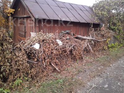 Продажа домов и дачи в Восточно-Казахстанской обл.: Дача · 2 комнаты · 17 м² · 7 сот., Титан 3 ул 48 — Внешний пер за 600 000 〒 Дача · 2 комнаты · 17 м² · 7 сот., Титан 3 ул 48 — Внешний пер за 600 000 〒 в Усть-Каменогорске, Ульбинский