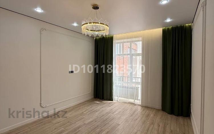 3-бөлмелі пәтер · 67 м² · 9/10 қабат, Микрорайон Байкена Ашимова 21, бағасы: 38.5 млн ₸ в Караганде, Казыбек би р-н — фото 3
