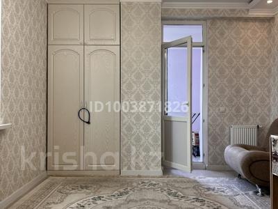 2-комнатная квартира · 68 м² · 4/16 этаж, Алматы 2 — Кабанбай батыра за 15 000 ₸ в Астане, Есильский р-н