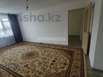 3-комнатная квартира · 54.8 м² · 3/5 этаж, 5 8 за 150 000 〒 в Атырау, мкр Привокзальный-5