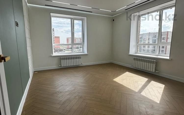 2-комнатная квартира · 58 м² · 4/5 этаж, мкр. Алтын орда 339а — ЖК МОЛДИР напротив 81 школы за 31 млн ₸ в Актобе — фото 2