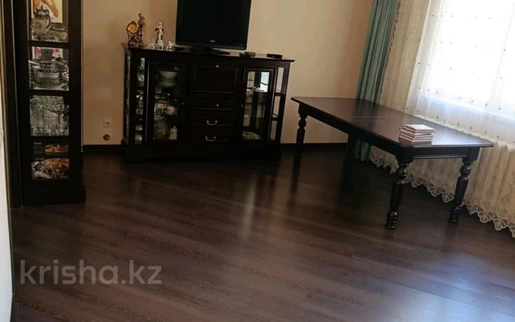 2-комнатная квартира · 75 м² · 11/14 этаж, Сакена Сейфуллина 41 за 250 000 ₸ в Астане, р-н Байконур — фото 2