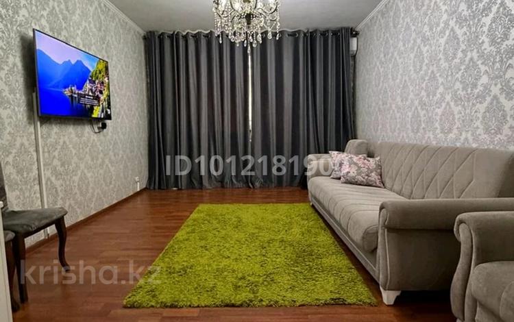 3-комнатная квартира · 65 м² · 3/9 этаж, мкр Жансая 2 за 18 млн ₸ в Таразе — фото 2