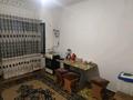 1-бөлмелі пәтер · 38 м² · 4/4 қабат, Утеулиева 30 — Гранд базар, бағасы: 5.5 млн ₸ в Таразе — фото 2